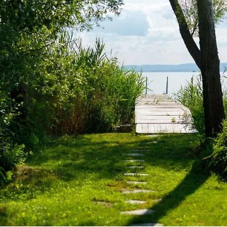Green Lake House - Private Beach At Balaton バラトンアカラッチャ エクステリア 写真