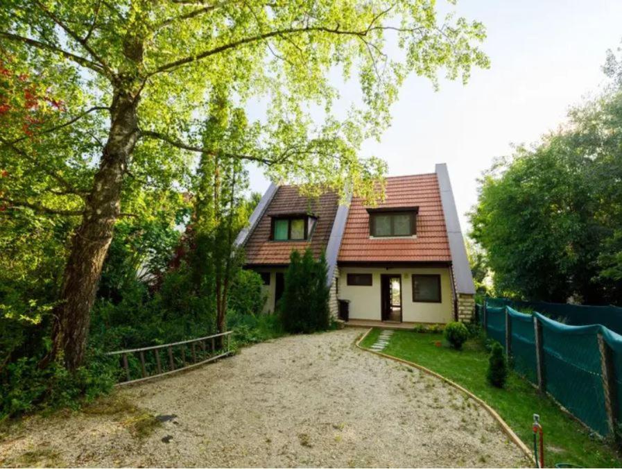 Green Lake House - Private Beach At Balaton バラトンアカラッチャ エクステリア 写真